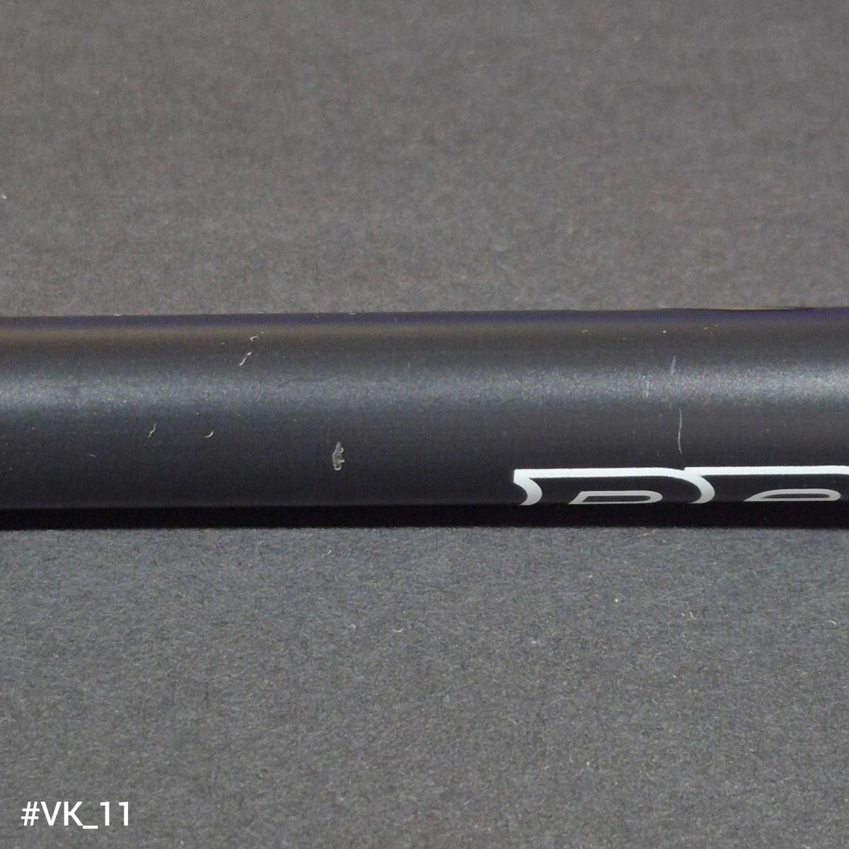 Vektor 15" Standard - Cosmetic Blemish