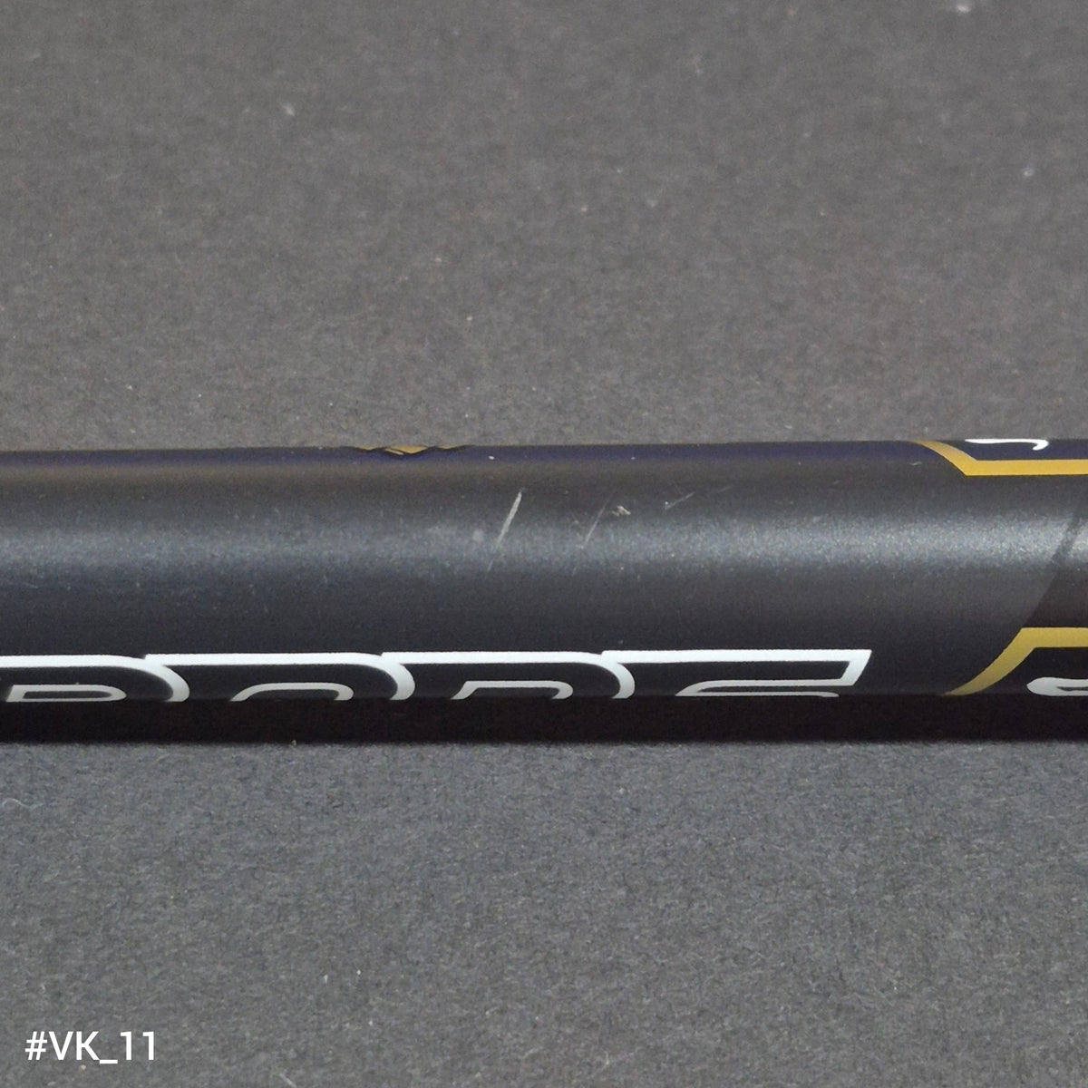 Vektor 15" Standard - Cosmetic Blemish